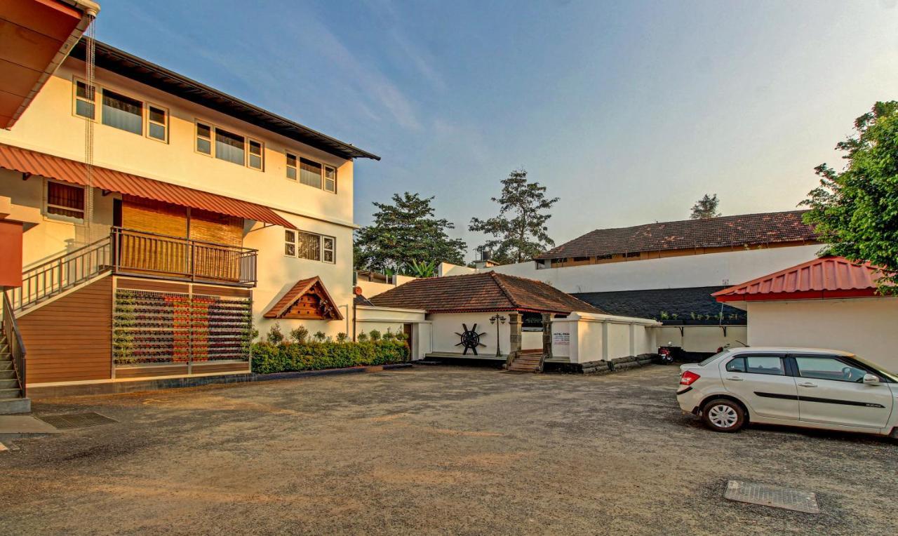 Treebo Prince Kottayam Luaran gambar